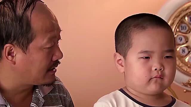 她扒拉我原版,没想到你是这样的谢飞机,瞧你这样子人家怎么扒拉你!