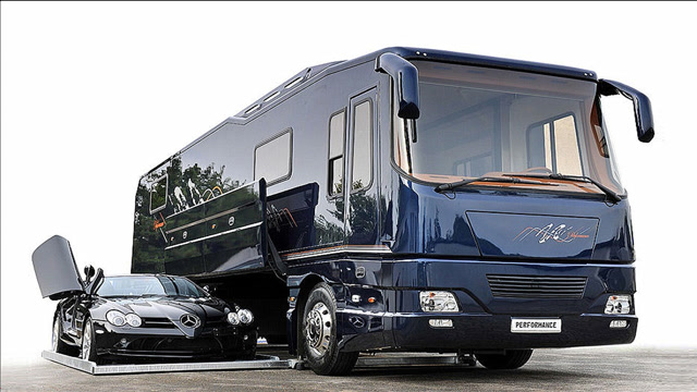 1000万房车有多豪华?简直是行走的汤臣一品,看完只想去赚钱