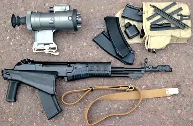 an94步枪是俄罗斯研制定型的小口径突击步枪