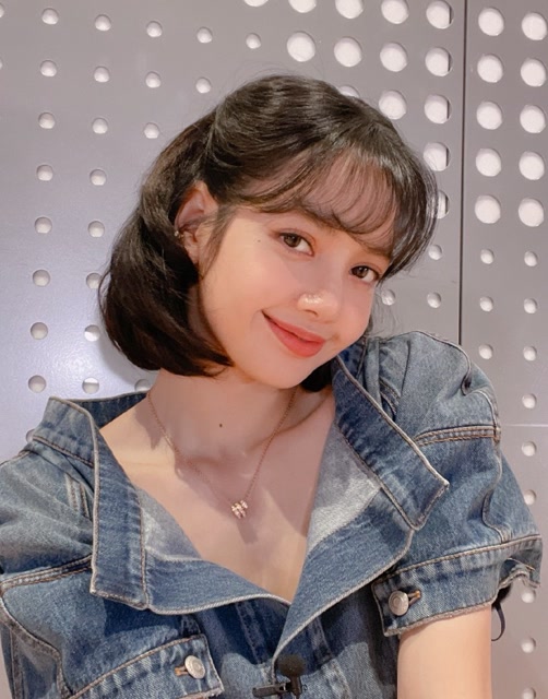 lisa白雪公主同款短发可乖可酷这样的小公举谁不喜欢呢