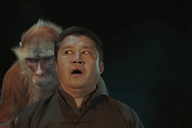 这么好看的大马猴,居然这么凶残,好可怕呀!