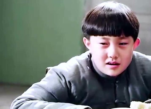 村花倒贴给傻柱当媳妇,放狠话你想要儿子,知道该咋做!