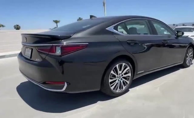 2021款雷克萨斯es300h,全方位展示