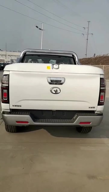 高配长城炮白色好看吗?内饰配置可不输哈弗h9