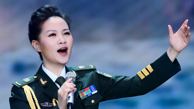 雷佳演唱歌曲《请放心吧!祖国》,共同致敬中国军人
