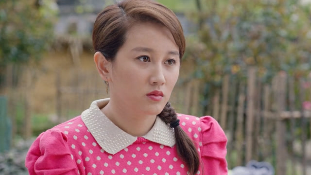 《花繁叶茂》第11集03:李小翠不让何老幺去上班,竟要让他在家种地