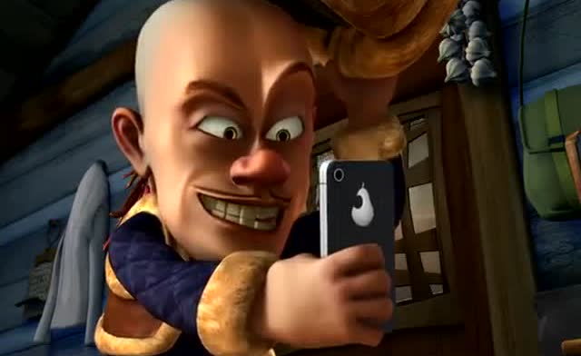 熊出没:呦呦!强哥玩儿起了自拍 原来不是一般的帅气