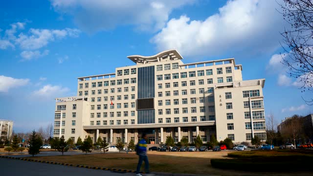 山西医科大学汾阳学院延时摄影——养正楼