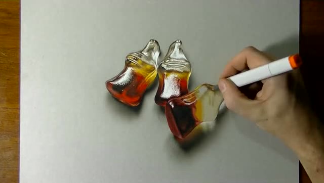 艺术大师手绘出惟妙惟肖的瓶子,感觉就像真的一样