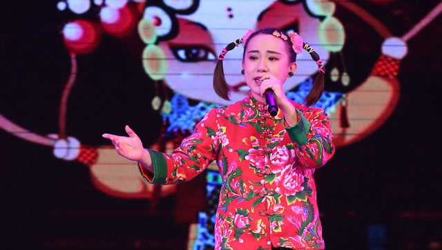 丫蛋儿演唱《西海情歌》自然恬淡,一点也不费劲!