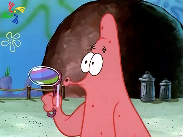 海绵宝宝:今天没事做,派大星在和海绵宝宝吹泡泡玩呢.