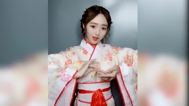 古风美少女手势舞,美哭了!_古装美女唯美舞蹈醉人心