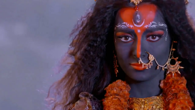 大时母额头上画着一只眼睛,印度版的女杨戬!