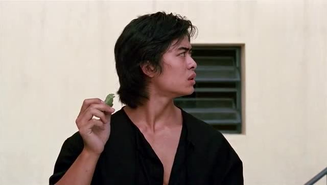 阿沙获得礼物,暴露监狱秘密,力王很是吃惊