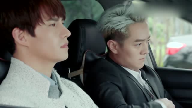 韩沉向苏眠索要奖励,苏眠很是害羞,下一秒这狗粮猝不及防啊