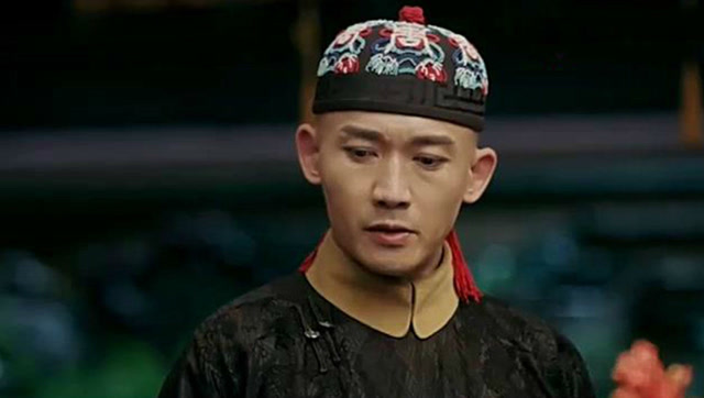 《延禧攻略》皇上龙颜大怒,铁帽子王又怎样,上脚直接踹!