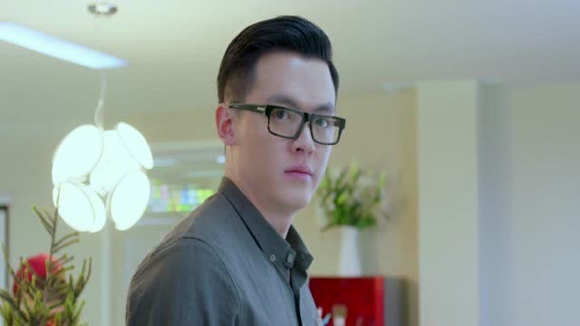 神犬小七:贾长安看着吕一丹的眼泪,最终竟没说出挽留的话!