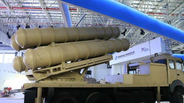国产sd30防空导弹首次亮相珠海,实现一坑四弹,拦截能力大幅提升