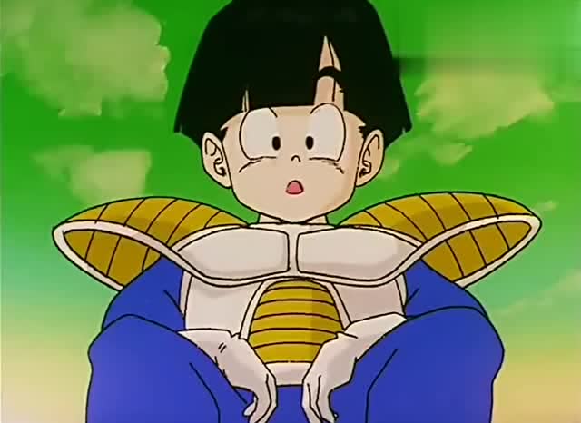 变成青蛙的基纽想偷走四星龙珠,被悟饭逮个正着,好尴尬啊!