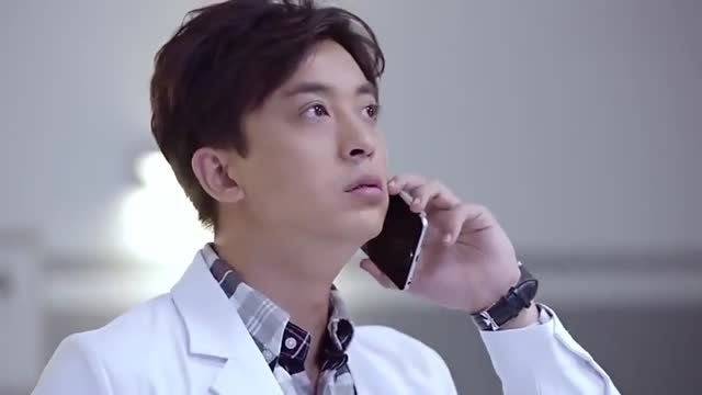 《外科风云》杨羽提醒邵聪去检查身体,原来是自己出现了健康问题