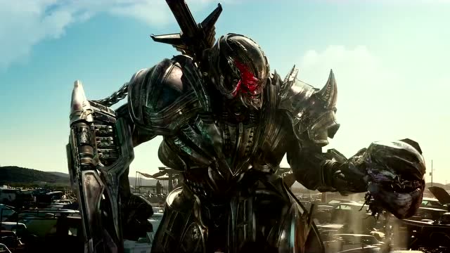 探长偷袭威震天,结果被威震天反杀