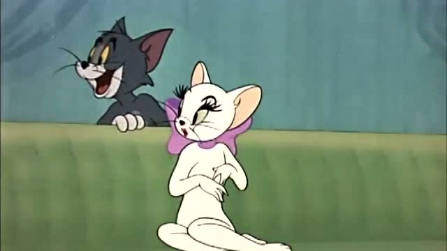 猫和老鼠:汤姆是真的皮,逃命时还不忘亲吻女神!