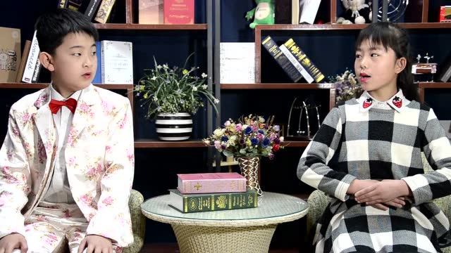 《山西少儿哦哦团小主持人—阎梓恩 段丁湘》