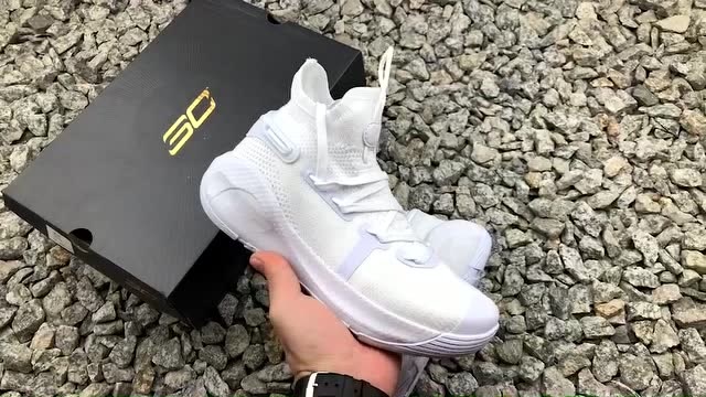 球鞋开箱:库里6纯白实战篮球鞋开箱实拍