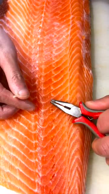 吃鱼就是吃鱼刺的,挑完了刺吃着没感觉