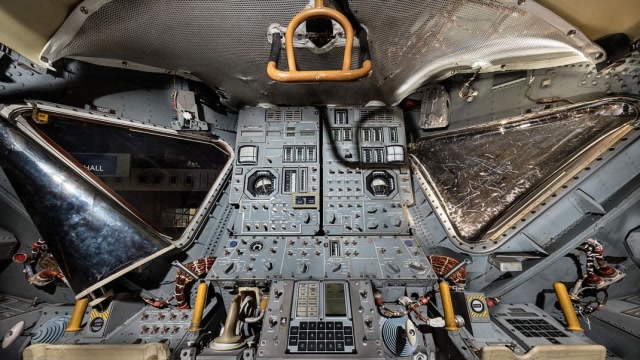 阿波罗登月舱内部结构原来是这样的,这技术太不可思议了!