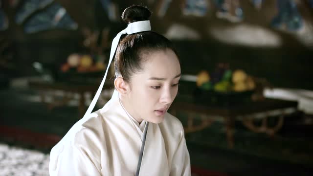 司音很是卑微,只为找离境借玉魂,谁知吃醋的离境不肯借