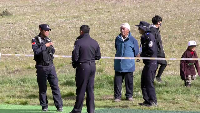 嘉黎县公安局圆满完成2019年赛马节开幕式安保