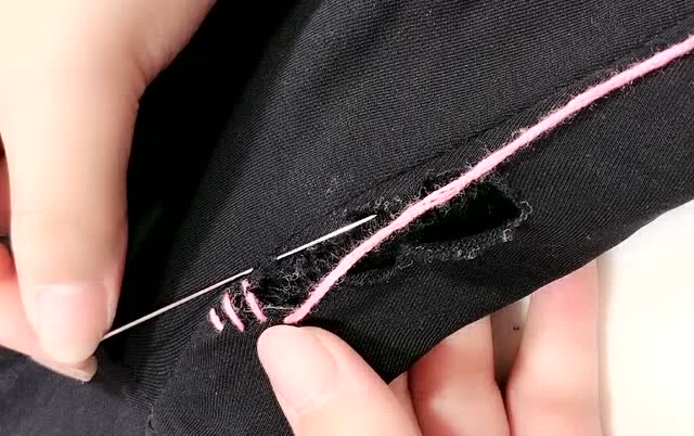 裤裆破这么大,还能还原吗