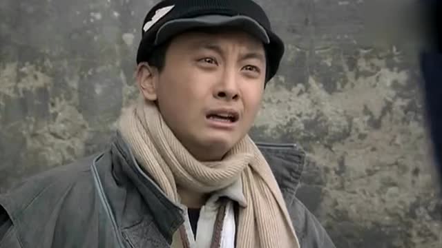 《你是我兄弟》马学武一怒之下撕烂了马学军所有的小人书!