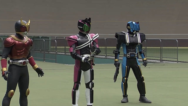 《假面骑士decade剧场版》平成骑士vs昭和骑士,帝骑哥又开挂了!