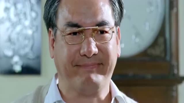 新精武门霍师傅铁布衫纵横江湖几十年,却被星爷两成功力打疼