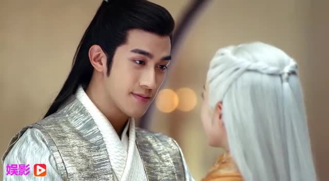 白发-容乐无忧诉说当年许的愿望,果然心有灵犀,难怪如此相爱!