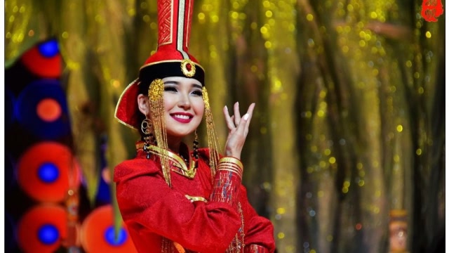 大量外蒙古美女涌进中国边境,为了养家糊口,却只能干这项工作!