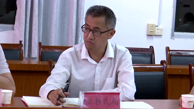 贺代宏,侯美彪率队到定威乡