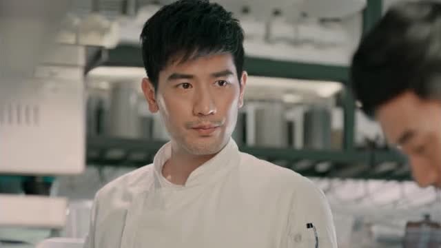 《彩虹的重力》高以翔魅力时刻17:季篁帮助夏丰,感觉你的生活,比我更