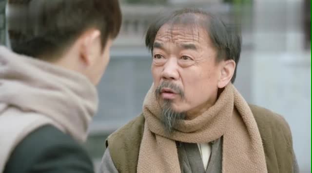 锋刃:年纪轻轻的韩子生放弃学业,选择继承父业,为父亲报仇