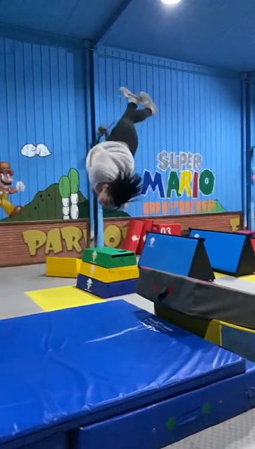 转体空翻慢动作!