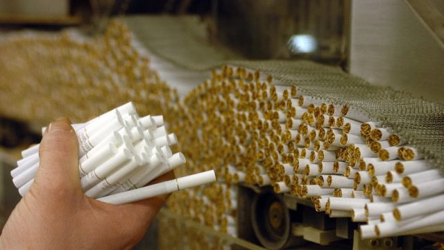 看完生产香烟的全过程,你还敢吸吗?我是不敢了!