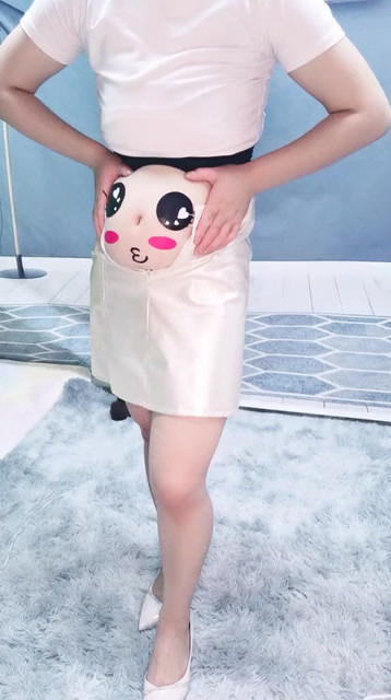 女生肚子大肉多多看过来