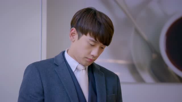 克拉恋人:萧亮被前女友抛弃,竟还留着她的电话,把现女友放在哪里?