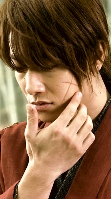 浪客剑心精彩剪辑来自佐藤健的无敌拔刀术这个刀疤我真是太爱了