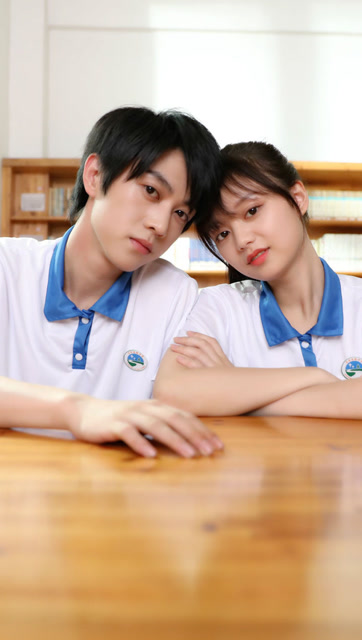 网剧她的微笑像颗糖捉图书馆不好好学习