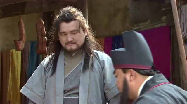 鲁智深刁难郑屠,让他亲自给鲁智深剁肉!