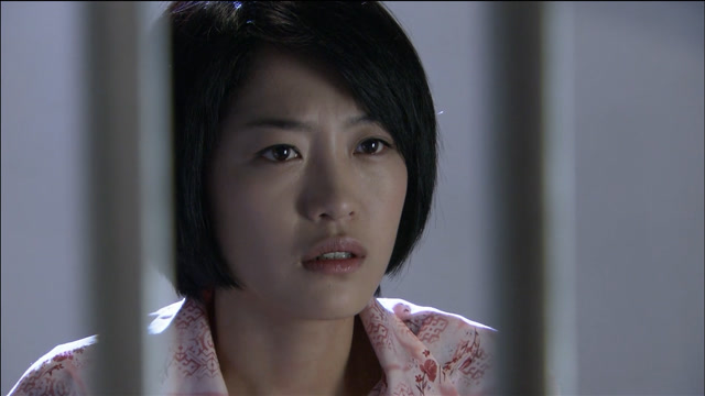 红蝎子:李梅真是可怜!给老公脱罪揽下所有罪责,没想到老公竟这样对她!