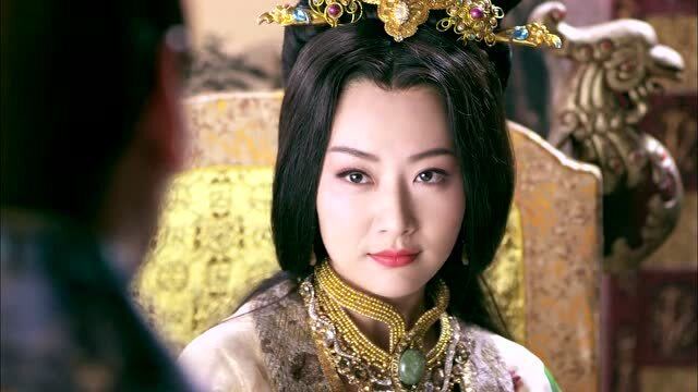 隋唐演义:萧皇后抓来李密,两人一拍即合,共谋大业